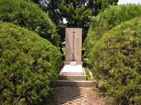 名人墓園|【中國上海徐匯區旅遊】孫逸仙夫人宋慶齡陵園與八百。